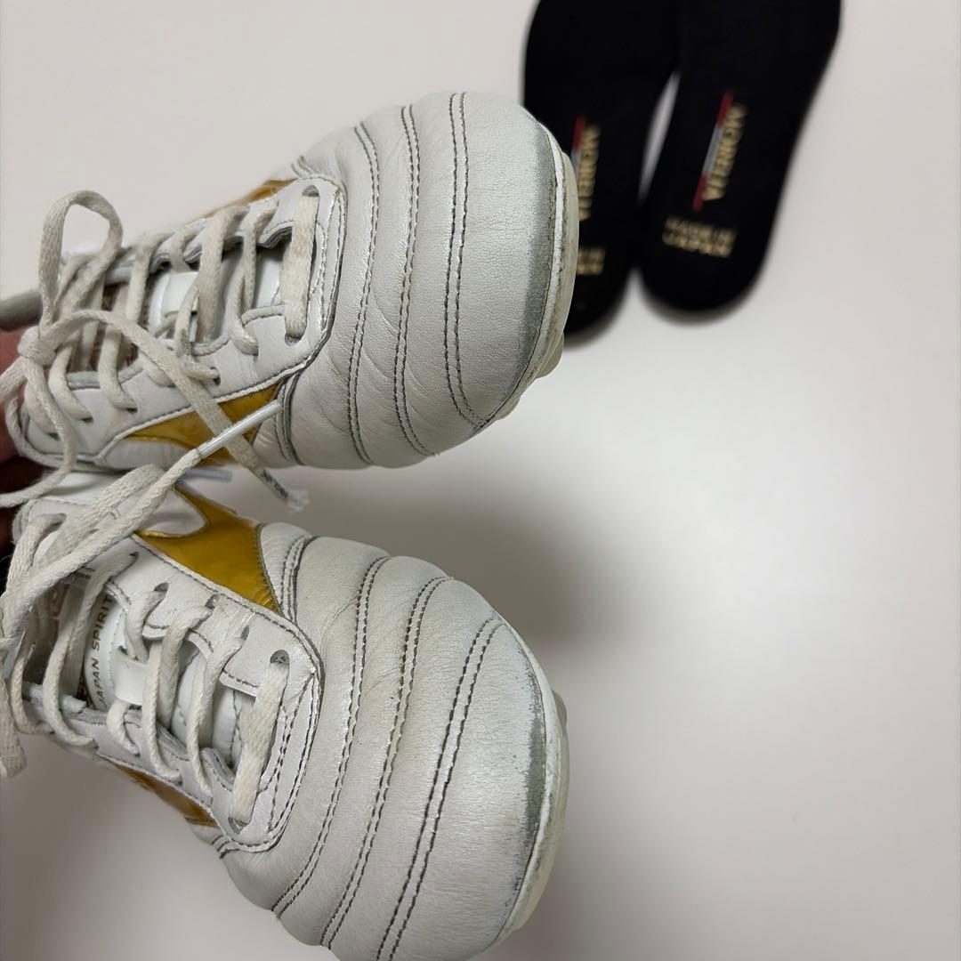 ミズノ　モレリア2 23cm 人気色