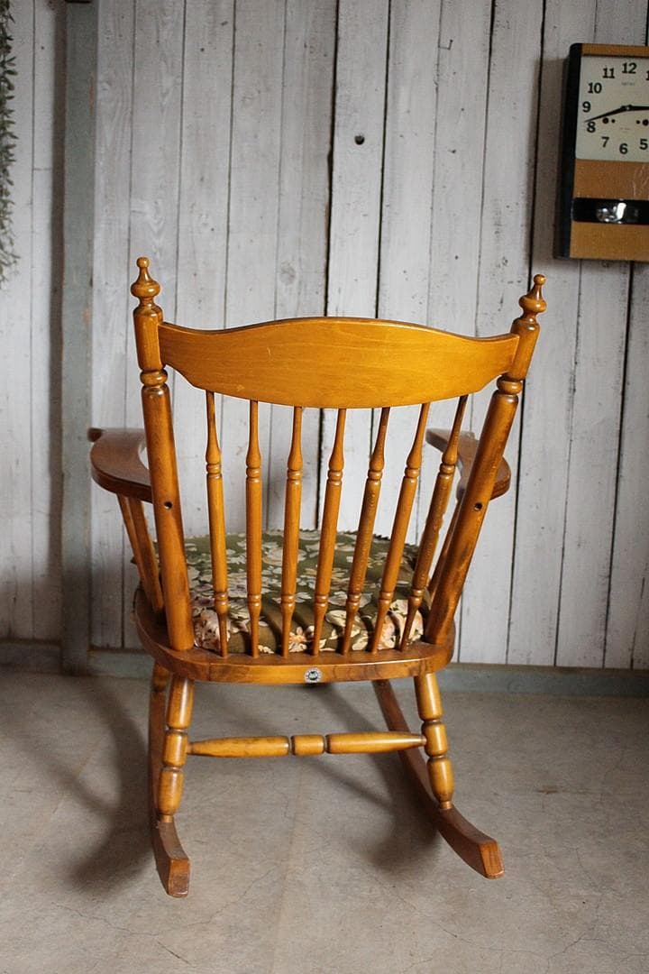 TOYO FURNITURE　ロッキングチェア　東洋　花柄