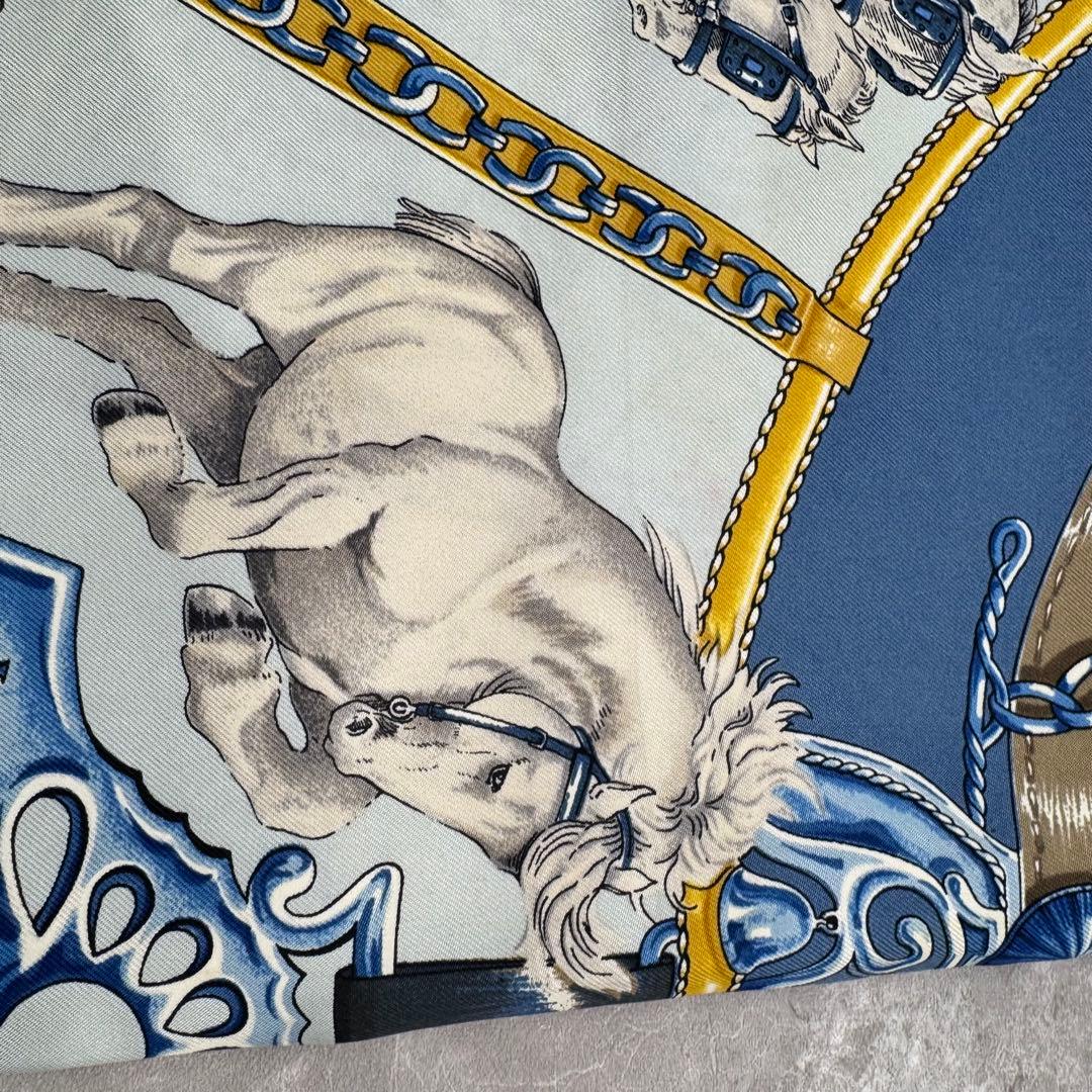 HERMES ブルー 馬モチーフ スカーフ　ブルー系　カレ90