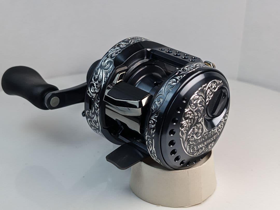 専用 CALCUTTA CONQUEST 31HG 彫金 Engraving