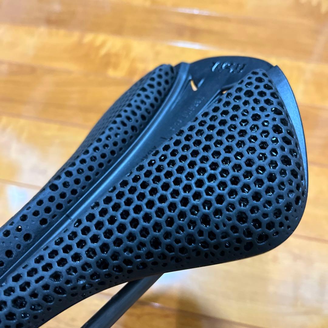 fizik アンタレス VERSUS EVO R1 ADAPTIVE 中古品