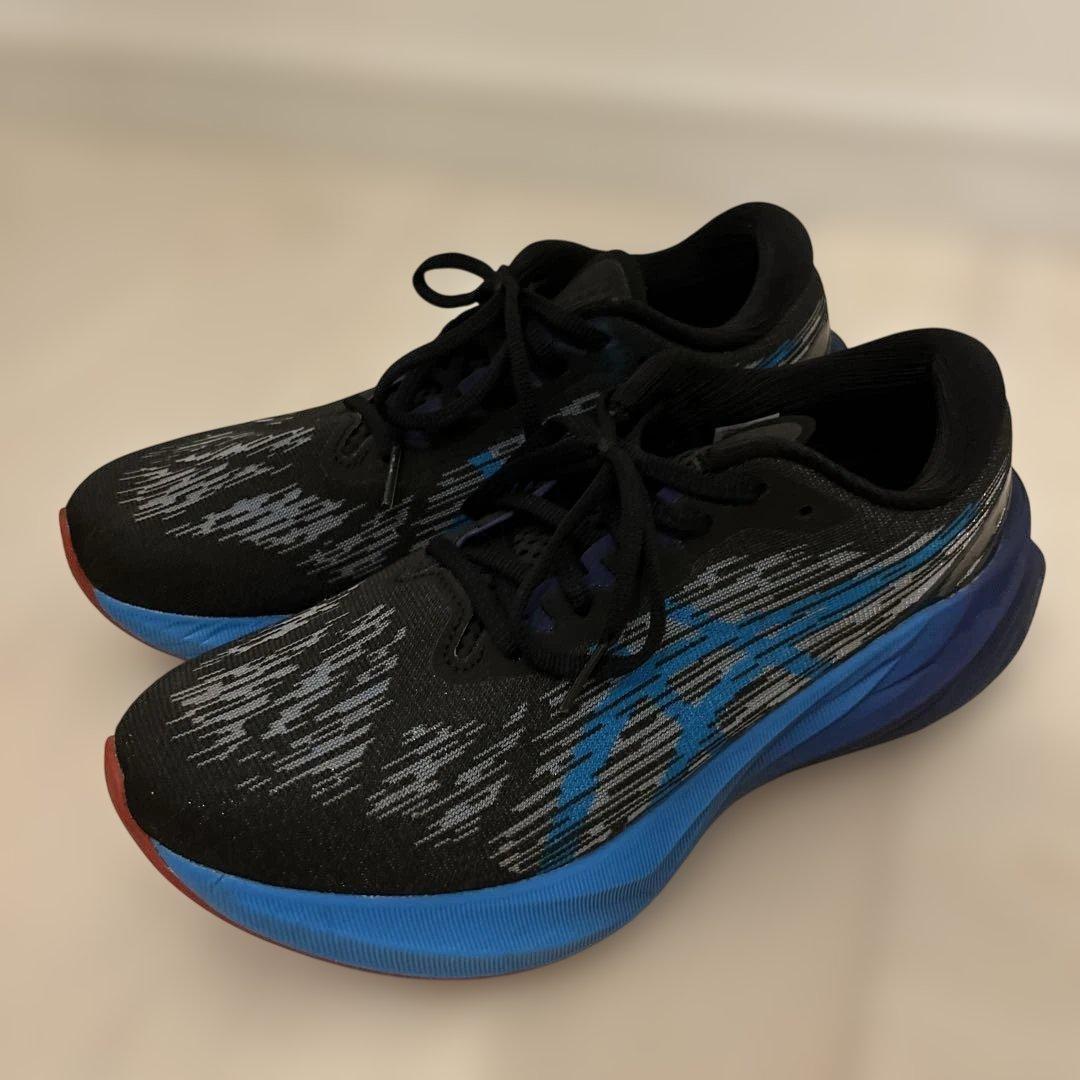 アシックス　ノヴァブラスト