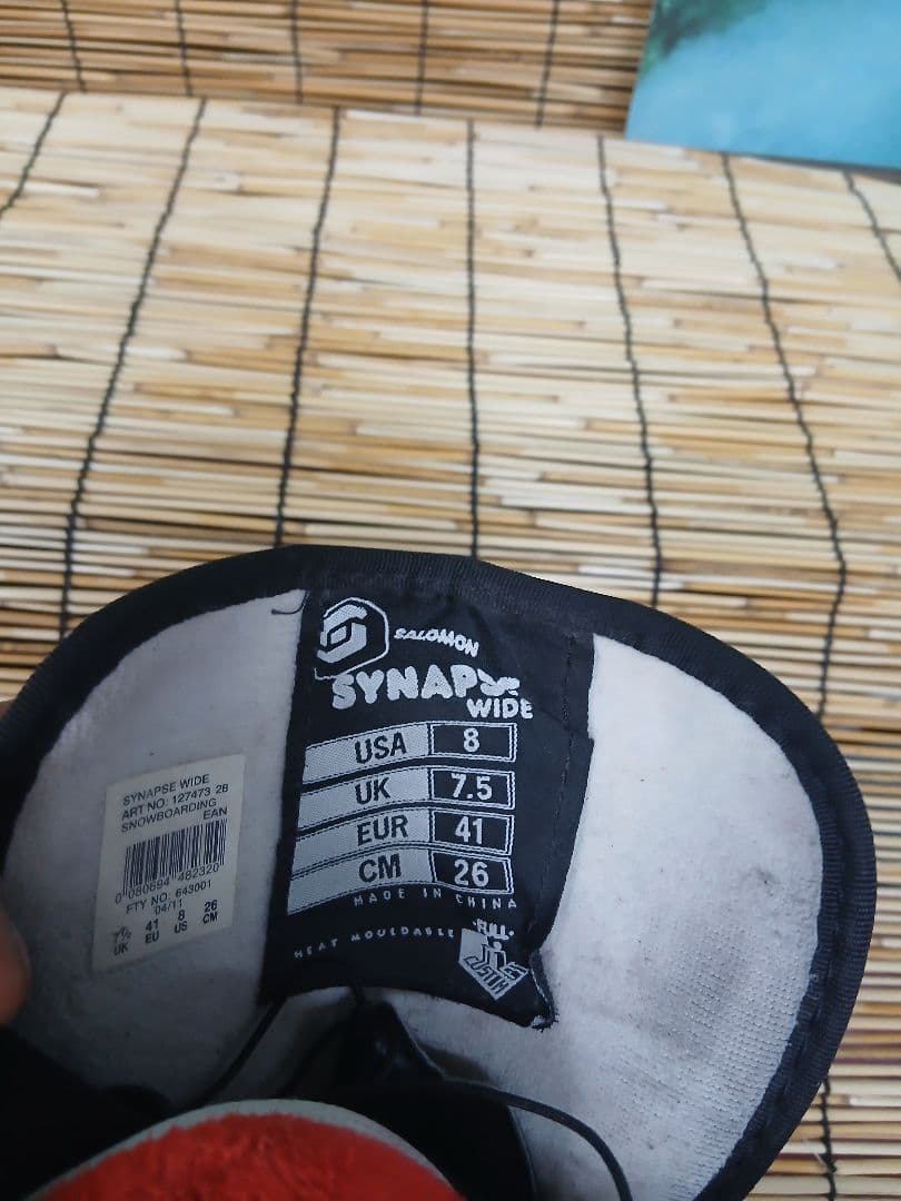 SALOMON スノーボードブーツ