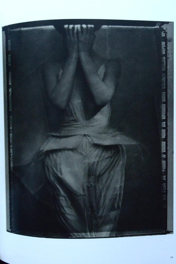 【Sarah Moon】サラ・ムーン写真集　2003年　1.000部限定