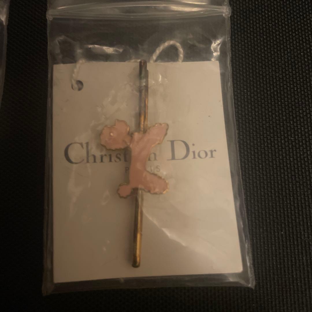 Christian Dior 犬シルエット ヘアピン 2点セット