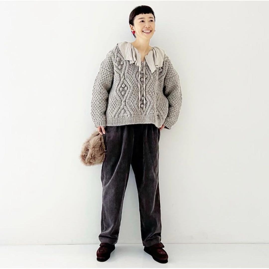 nest Robe upcyclelino ブラックリネンラッフルブラウス