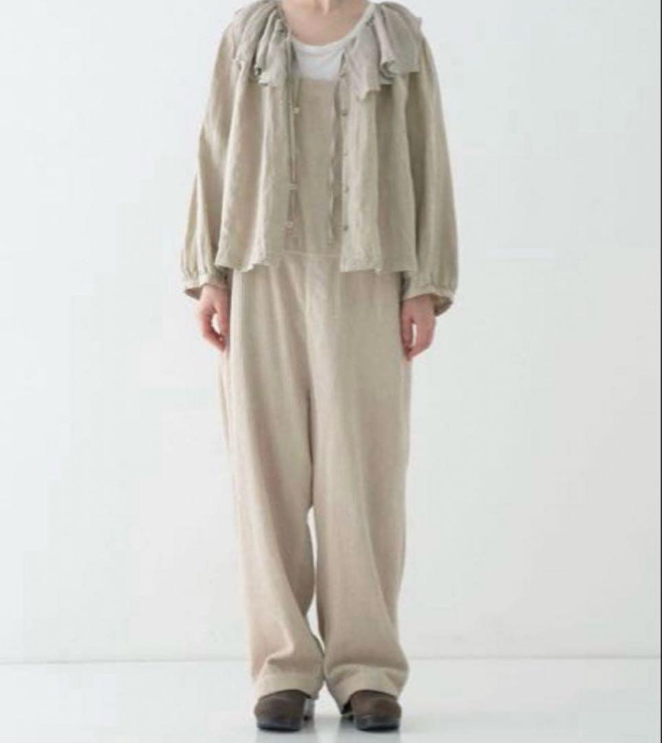 nest Robe upcyclelino ブラックリネンラッフルブラウス