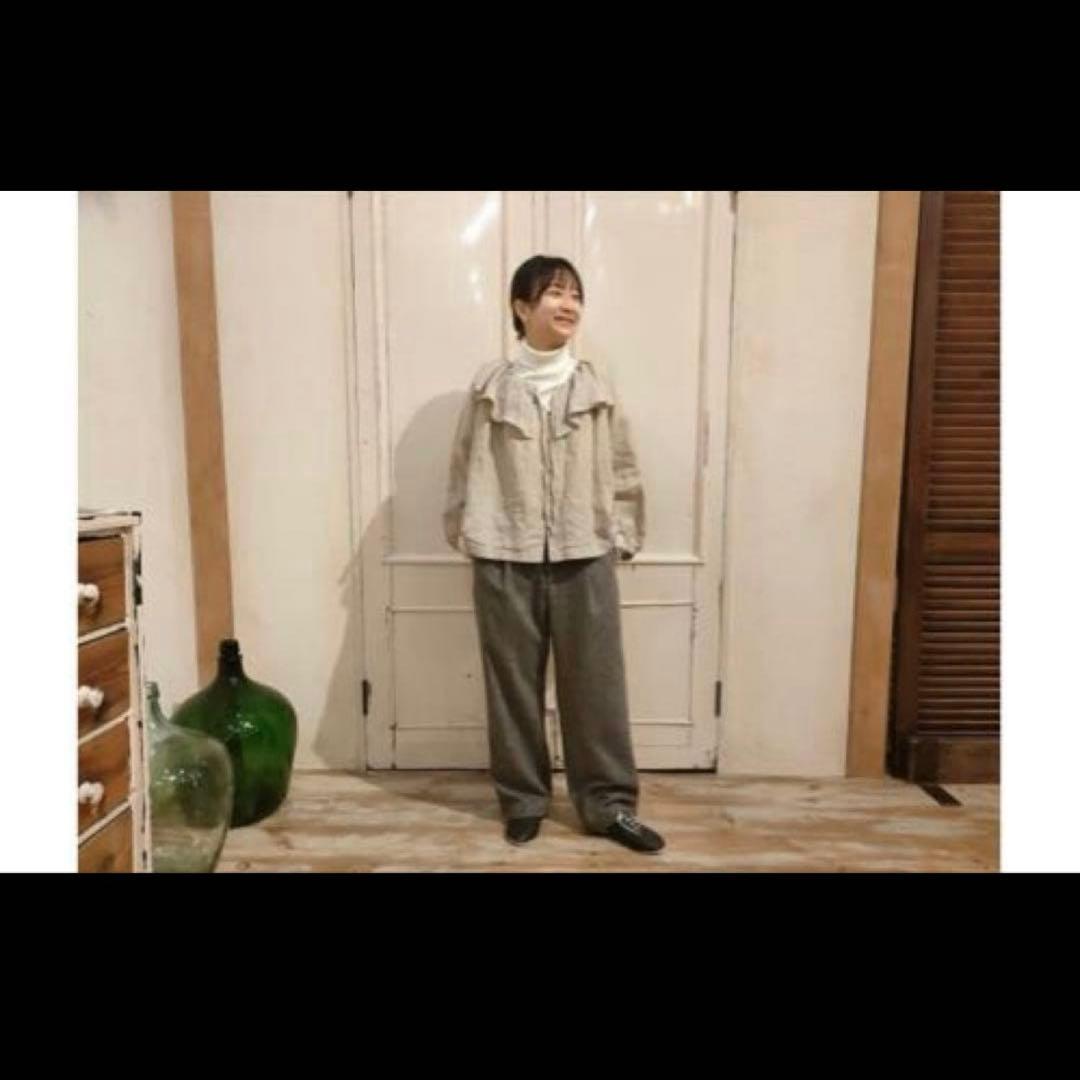 nest Robe upcyclelino ブラックリネンラッフルブラウス