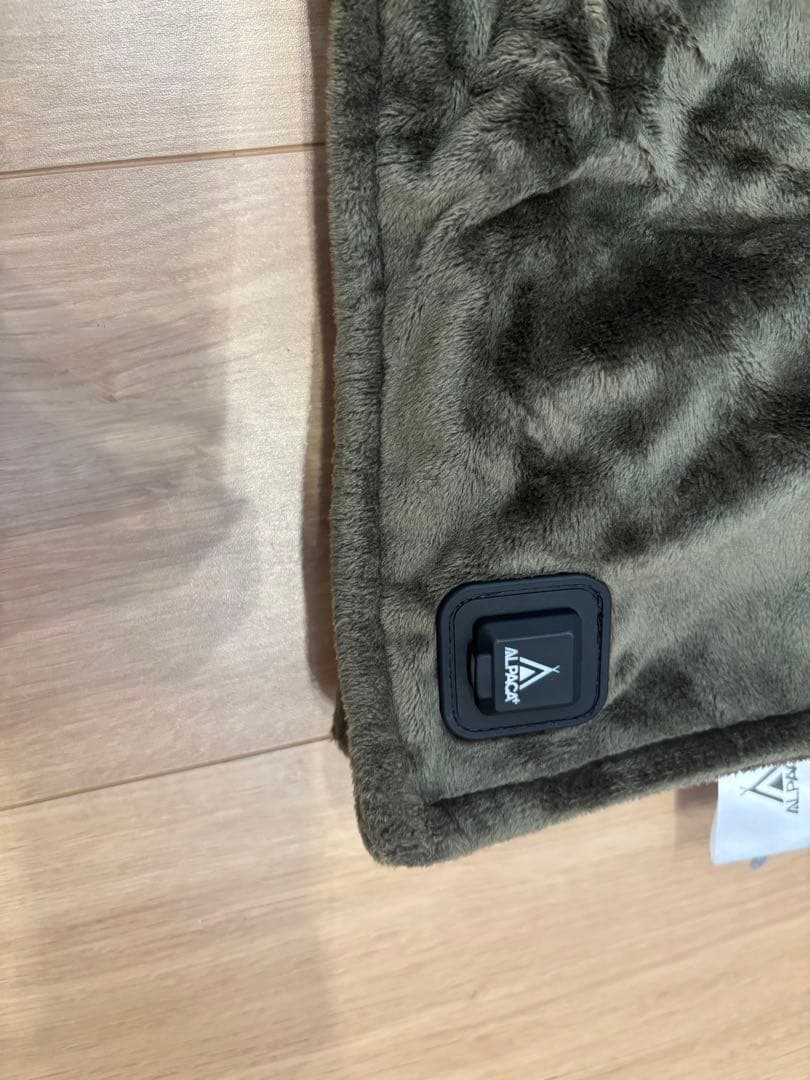 69 アルパカプラス　ウォーマー　ALPACA PLUS 電気毛布（小型）