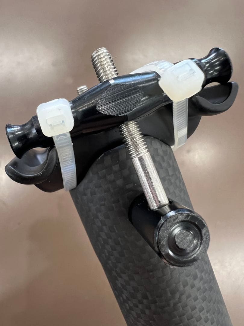 カーボンシートポスト　34.9mm