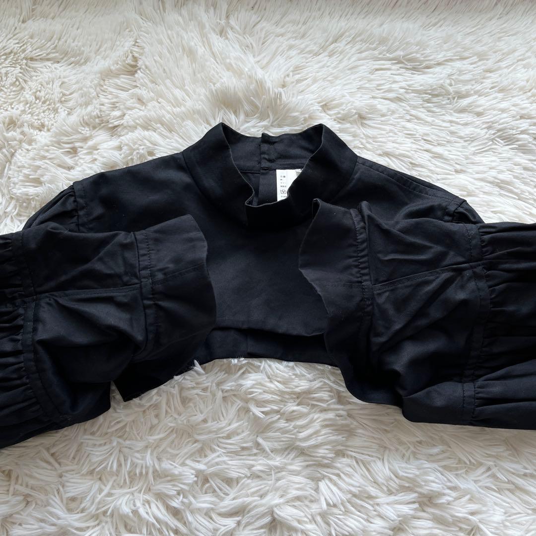 ノアール　ケイニノミヤ　 クロップドシャツ パフスリーブ 黒　コムデギャルソン