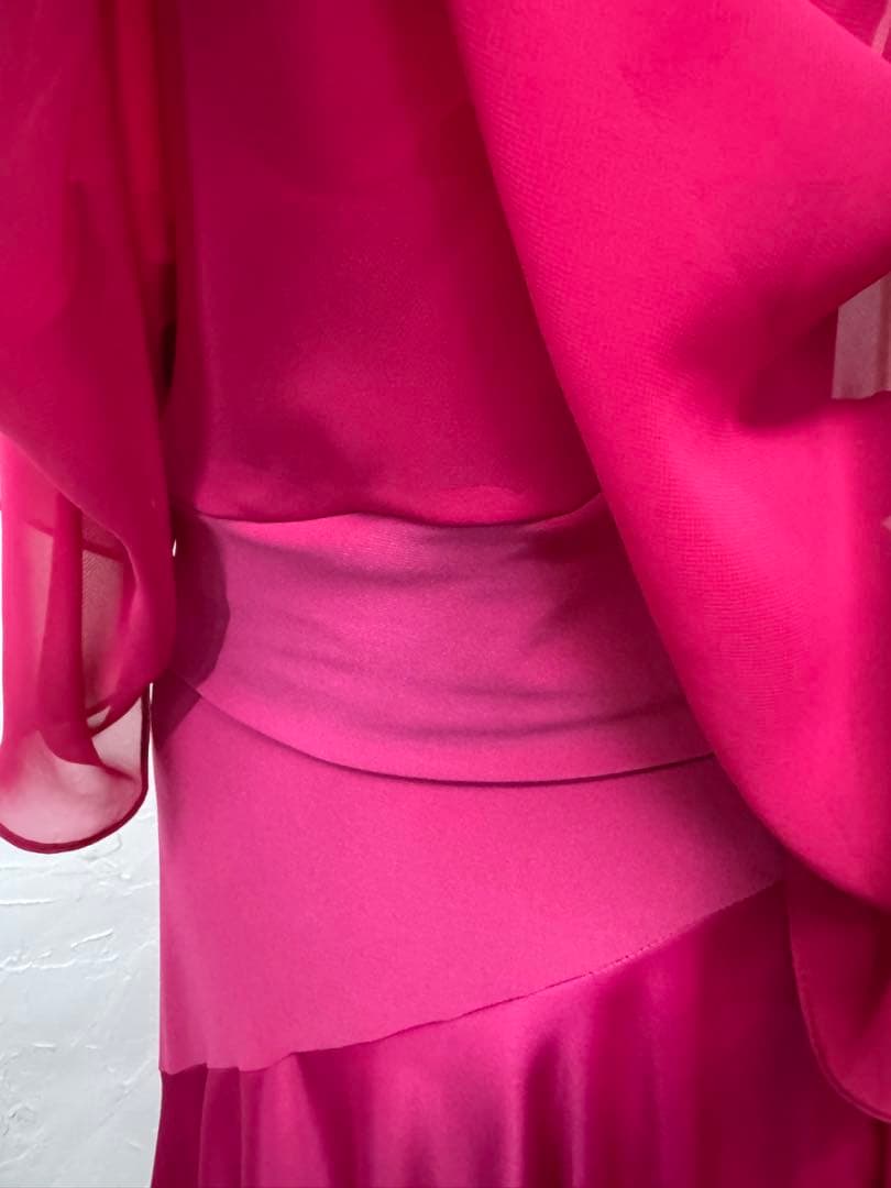 【上品ラグジュアリー】新品　フューシャピンク　社交ダンスセットアップｓ3578