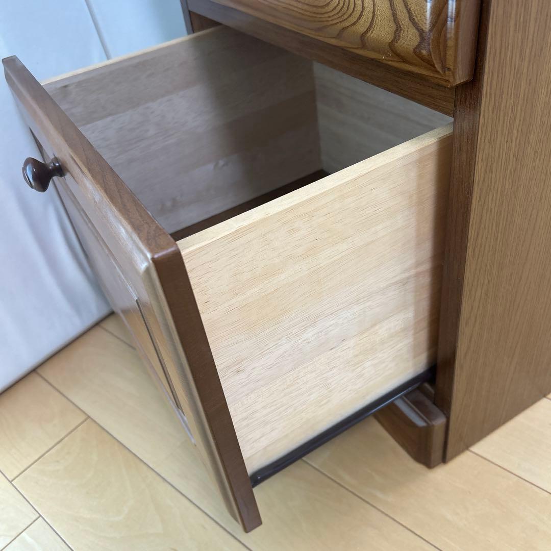 アンティーク　ビューロー　2段フラップ扉式　キャビネット　木製収納　サイドボード