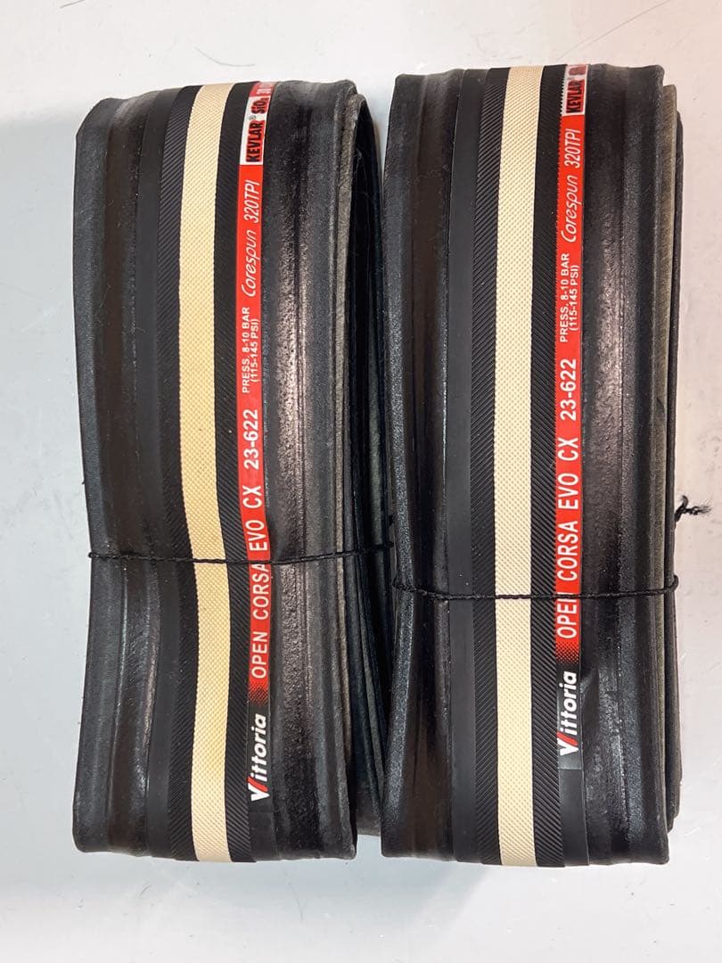 Vittoria オープンコルサ EVO CX II 23-622 320TPI