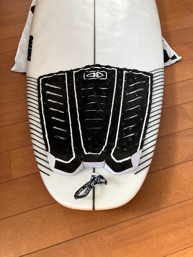 でぽるた〜れ　シャープアイ　OKAY 5'6 21.7L 湘南手渡し