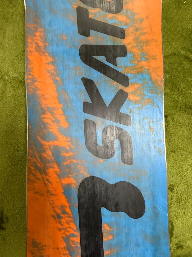 【美品】LIB TECH SKATE BANANA156/FLUX スノーボード