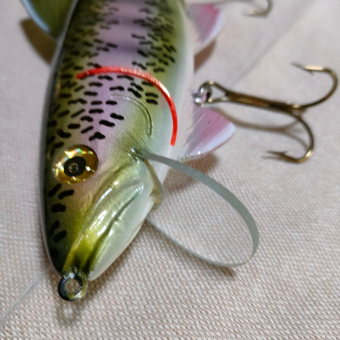 ジェリーラゴ　ジェネリックトラウトハードベイト12インチ　樹脂製　新品未使用品