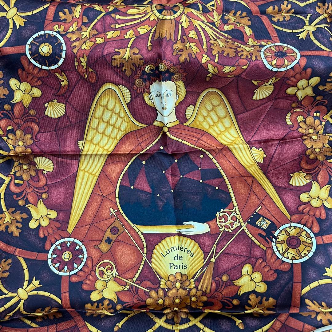HERMES Lumières de Paris スカーフ　カレ90