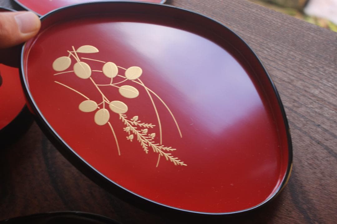 デッドストック！優美な秋草蒔絵の映える蛤形銘々皿5点（検輪島塗蒔絵皿小皿