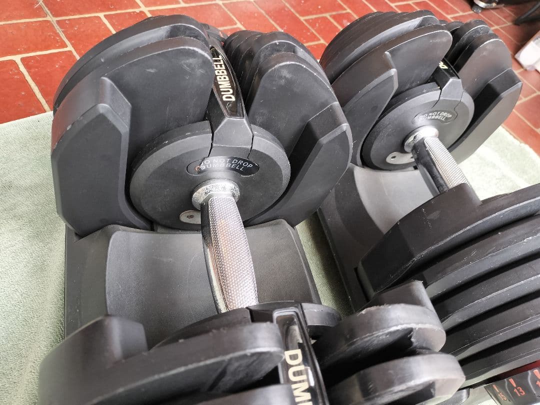 DUMBBELL 可変式ダンベル 最大40kg 片側B