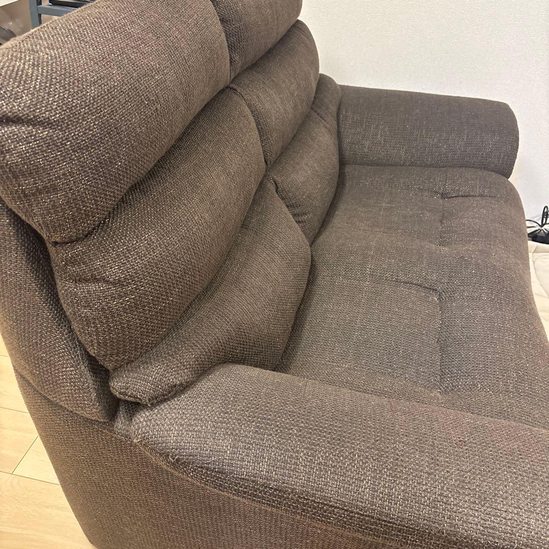 2人掛けソファ　ブラウン