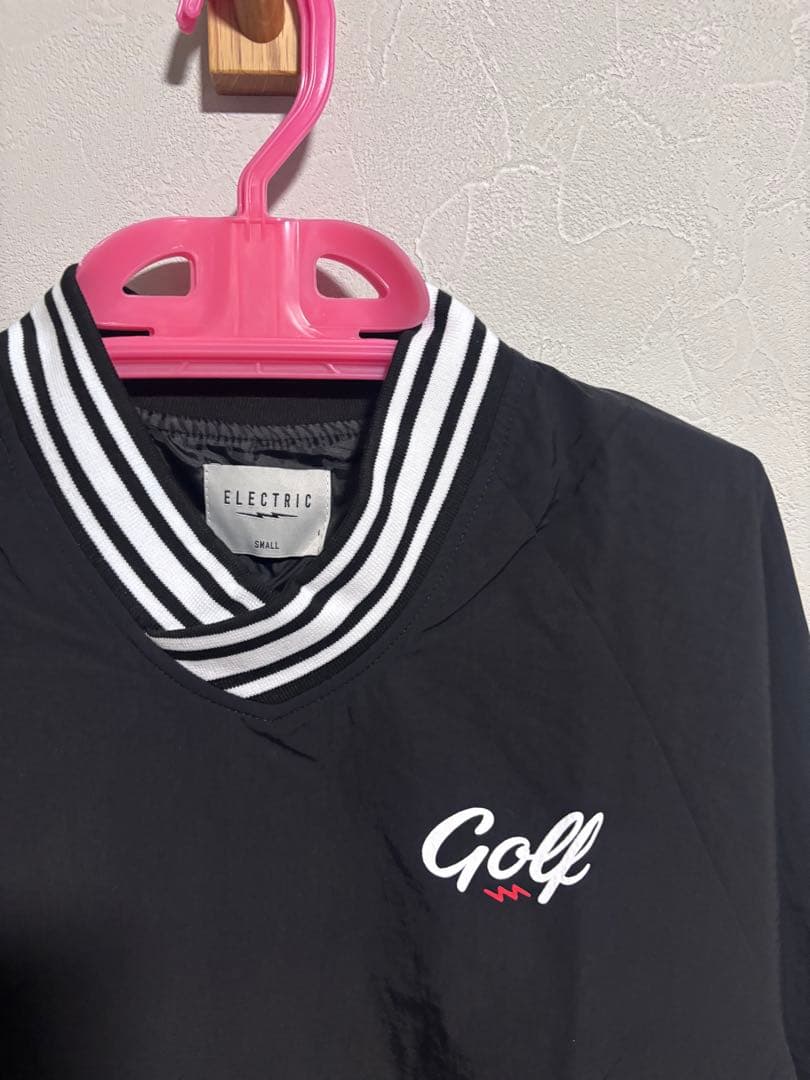 エレクトリック　ナイロンロゴプルオーバー