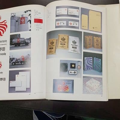 マーク シンボル ロゴタイプ カラーへん ６