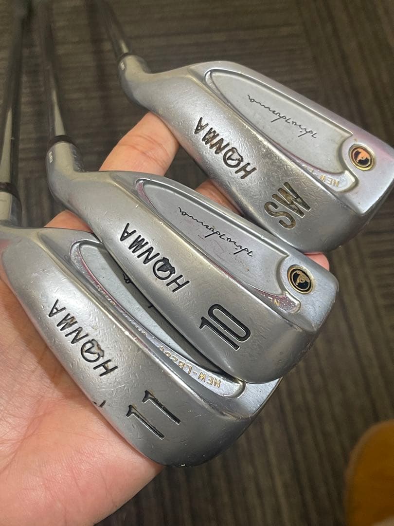 ホンマ HONMA ゴルフクラブ アイアンセット 3本 11 10 SWカーボン