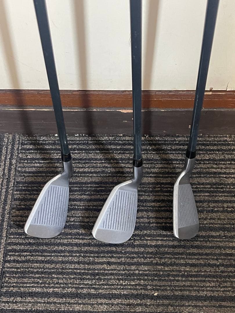 ホンマ HONMA ゴルフクラブ アイアンセット 3本 11 10 SWカーボン