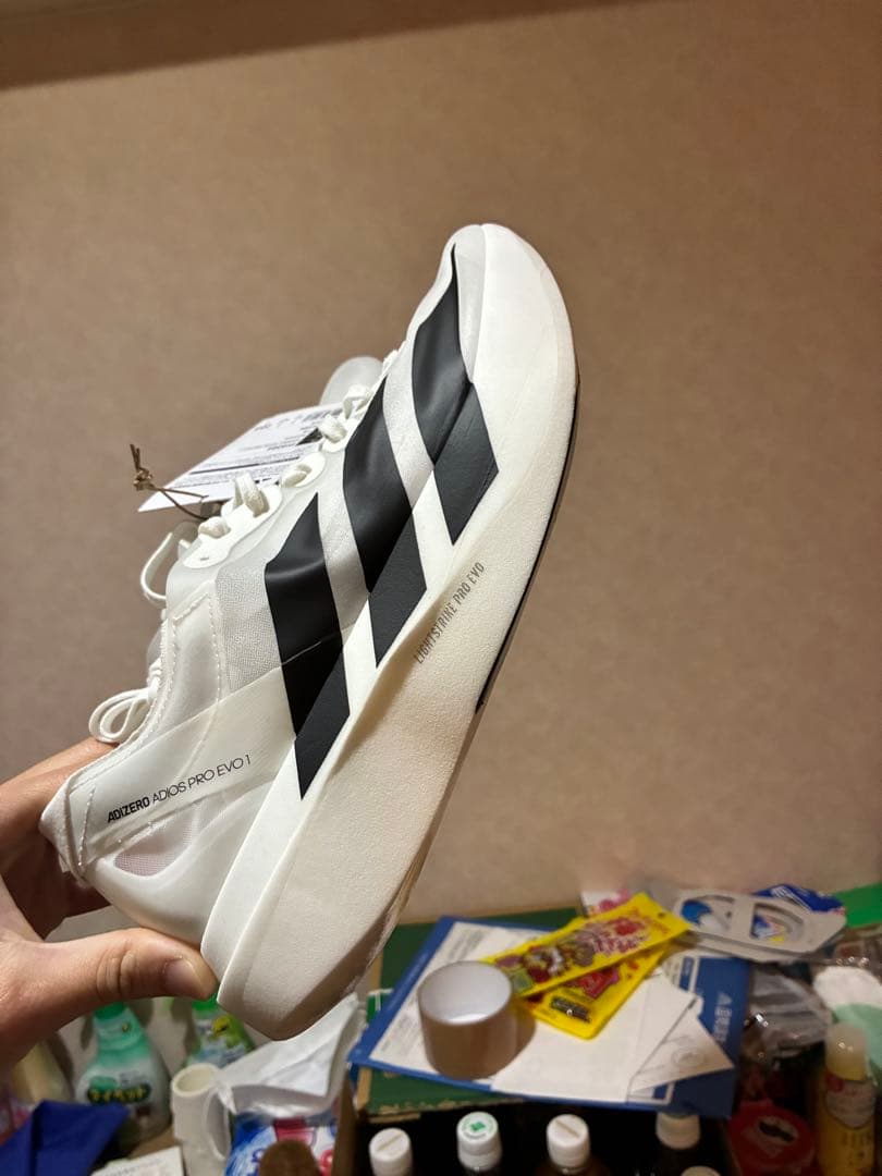 新品未使用　アディダス　アディゼロアディオスプロ　EVO1 25.5cm