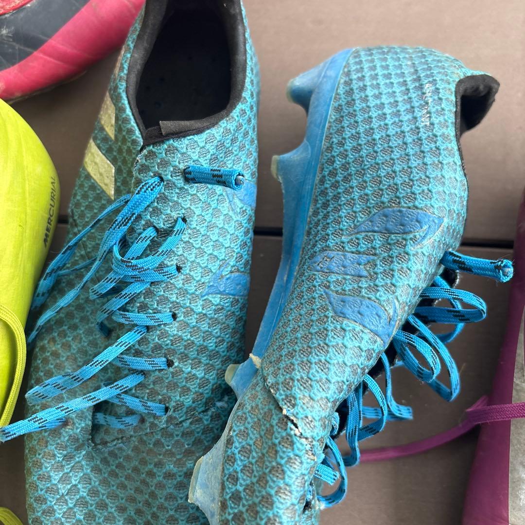 サッカースパイク