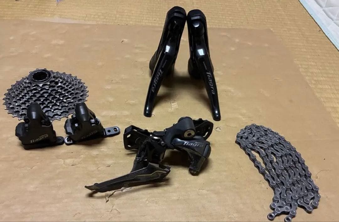 R*N様 Shimano Tiagraミックス 油圧10s コンポーネント グル
