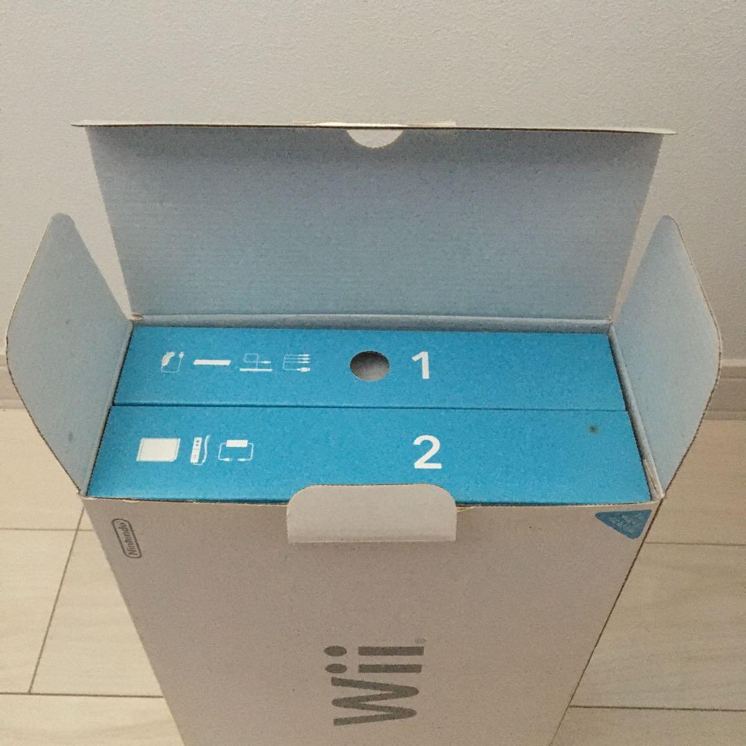 ゲーム　wii本体　ゲームソフト2本セット　購入してすぐに遊べますよ‼️