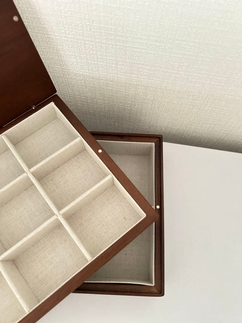 新品同様 ZARA  木製 ラージ ジュエリーボックス