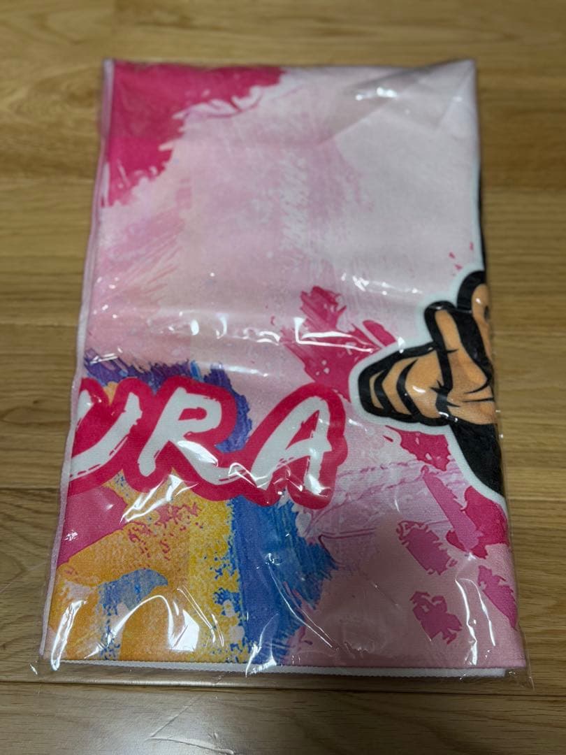 ホークス 若鷹ガチャ　中村晃 選手2024ピンクフルデーver.タオル