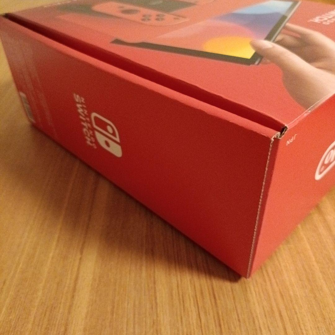 ニンテンドー　スイッチ　Switch　マリオレッド　有機EL　有機el