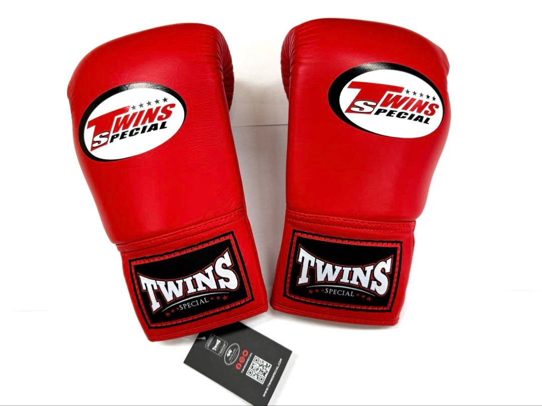 新品　TWINS グローブ 10oz 赤　ヒモ式　ツインズ　全国送料込