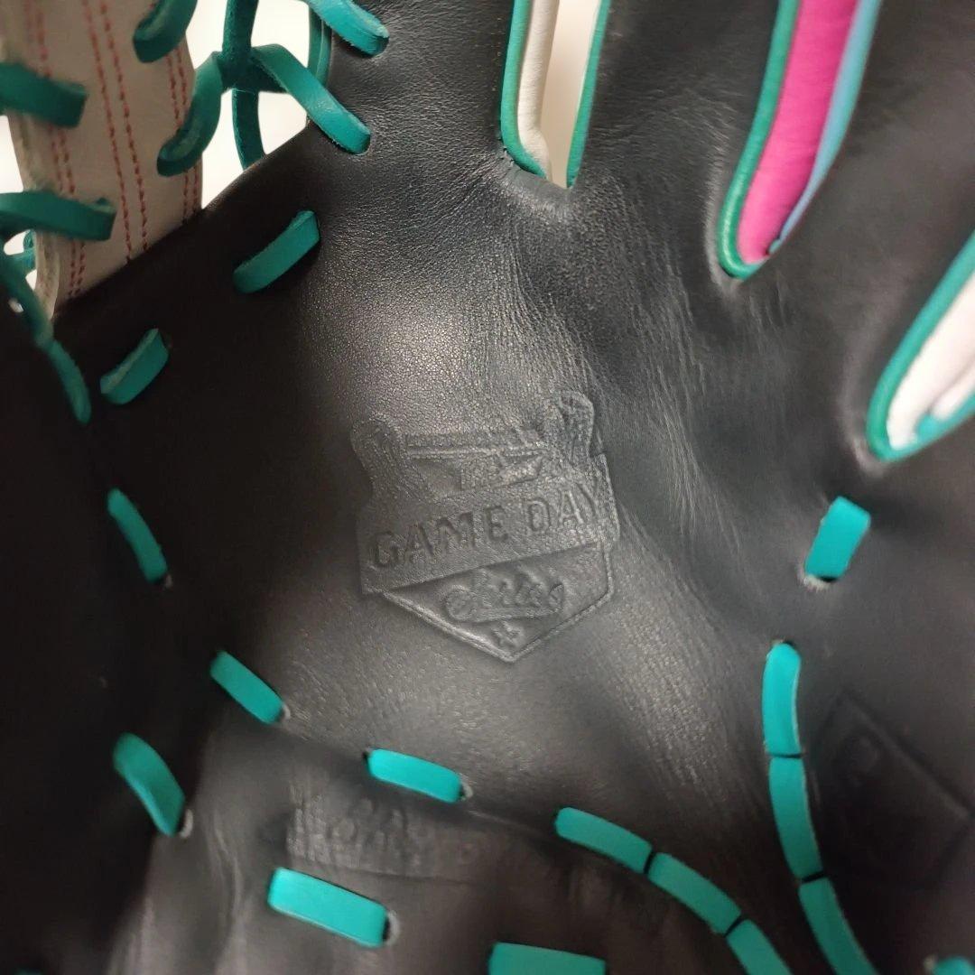Gloveworks 硬式　グラブ