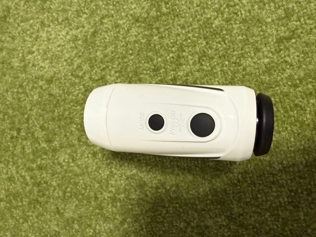 Nikon Coolshot Lite ゴルフ用距離計ブリーフィングケースと電池