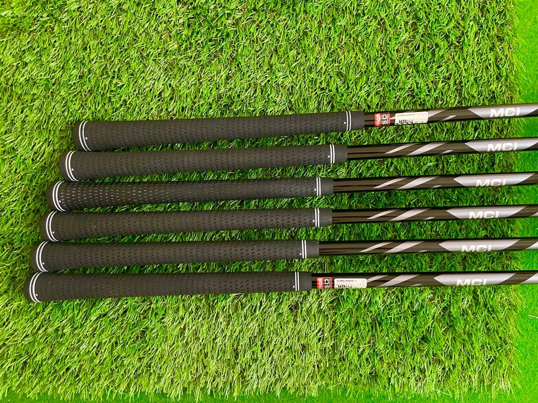 未使用に近い）PRGR 04アイアン　7-52度の6本セット