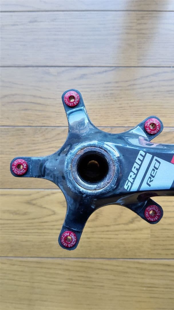 スラム レッド(SRAM RED) クランク