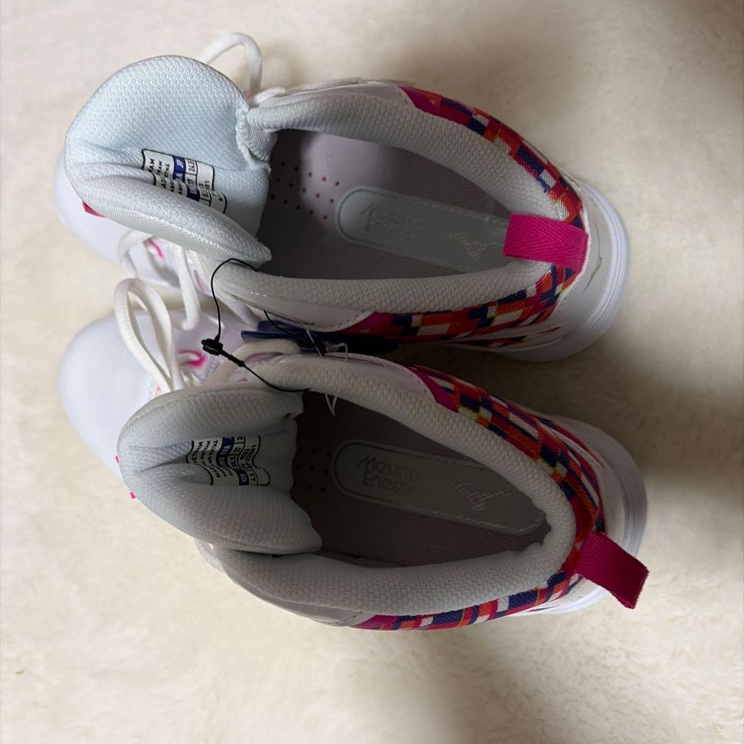 休日限定16500円！ミズノ　ウェーブダイバーズLG4 Ltd 24.5㌢新品