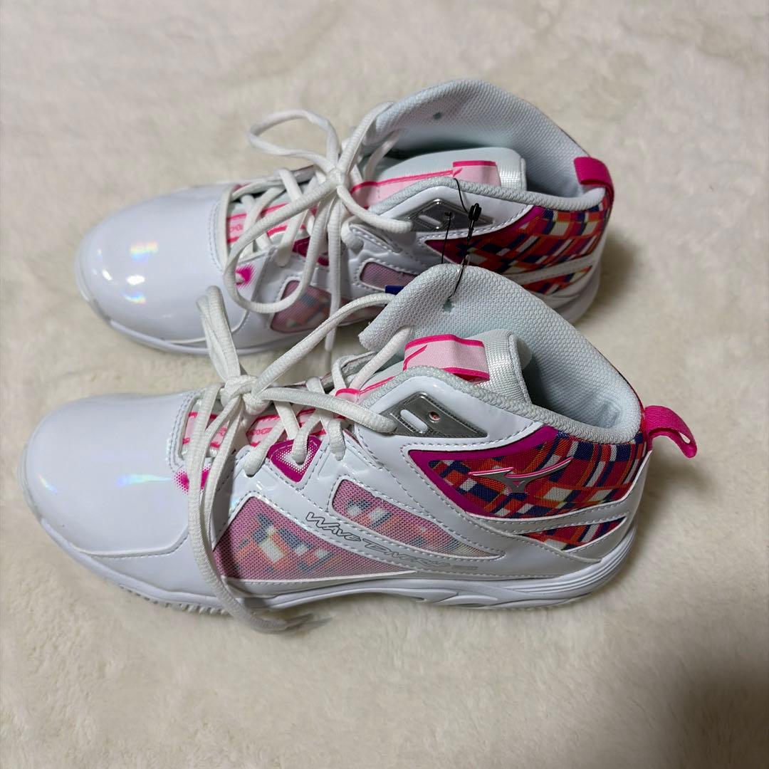 休日限定16500円！ミズノ　ウェーブダイバーズLG4 Ltd 24.5㌢新品