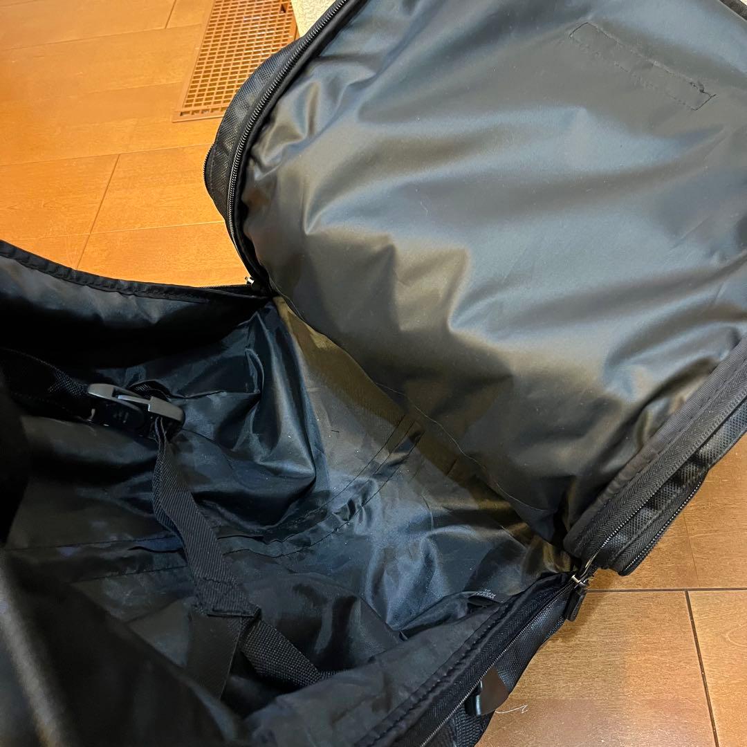 タグ付き　タイトリスト　二輪　キャリーバッグ　ブラック