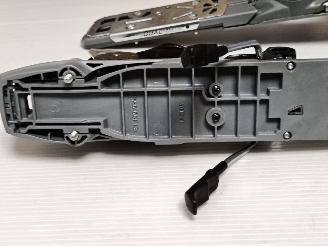 スキー MARKER Speed Point M 11.0 Titanium (N4)