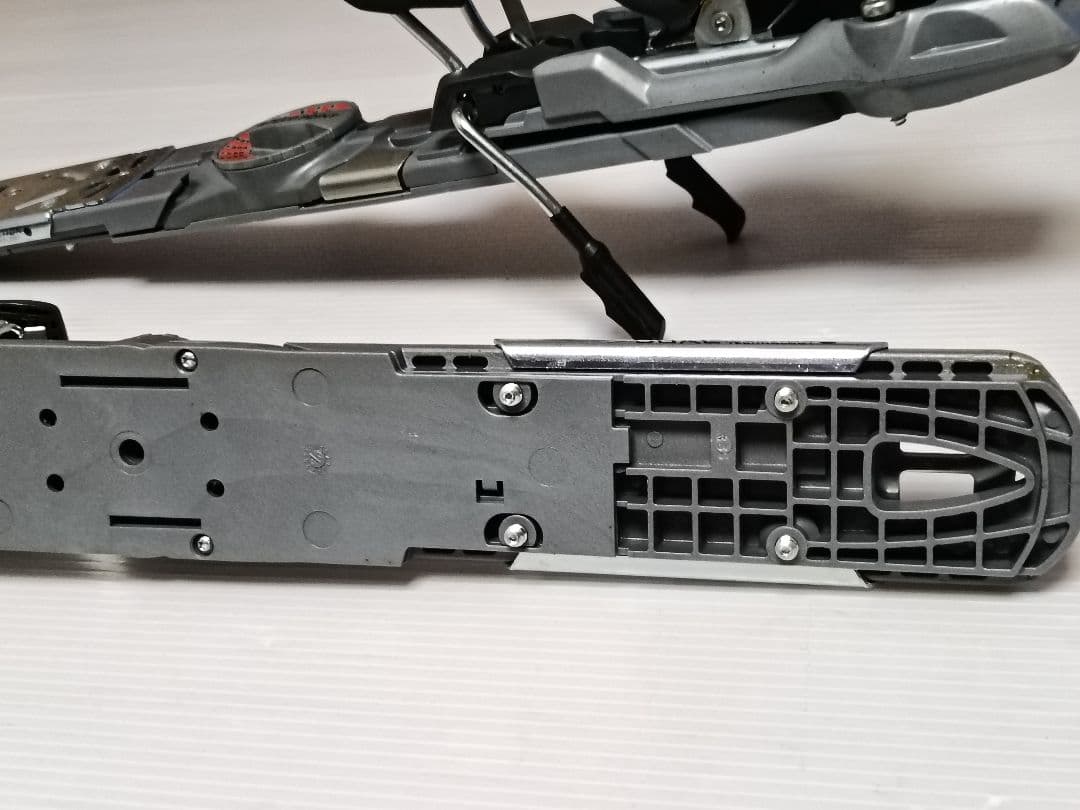 スキー MARKER Speed Point M 11.0 Titanium (N4)