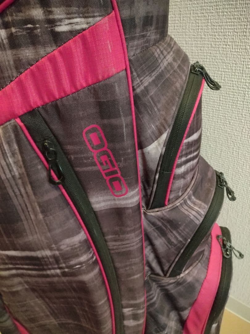 【アンダー90】 OGIO オジオ ゴルフバッグ キャディバッグ15分割