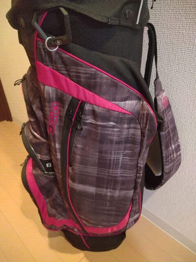 【アンダー90】 OGIO オジオ ゴルフバッグ キャディバッグ15分割