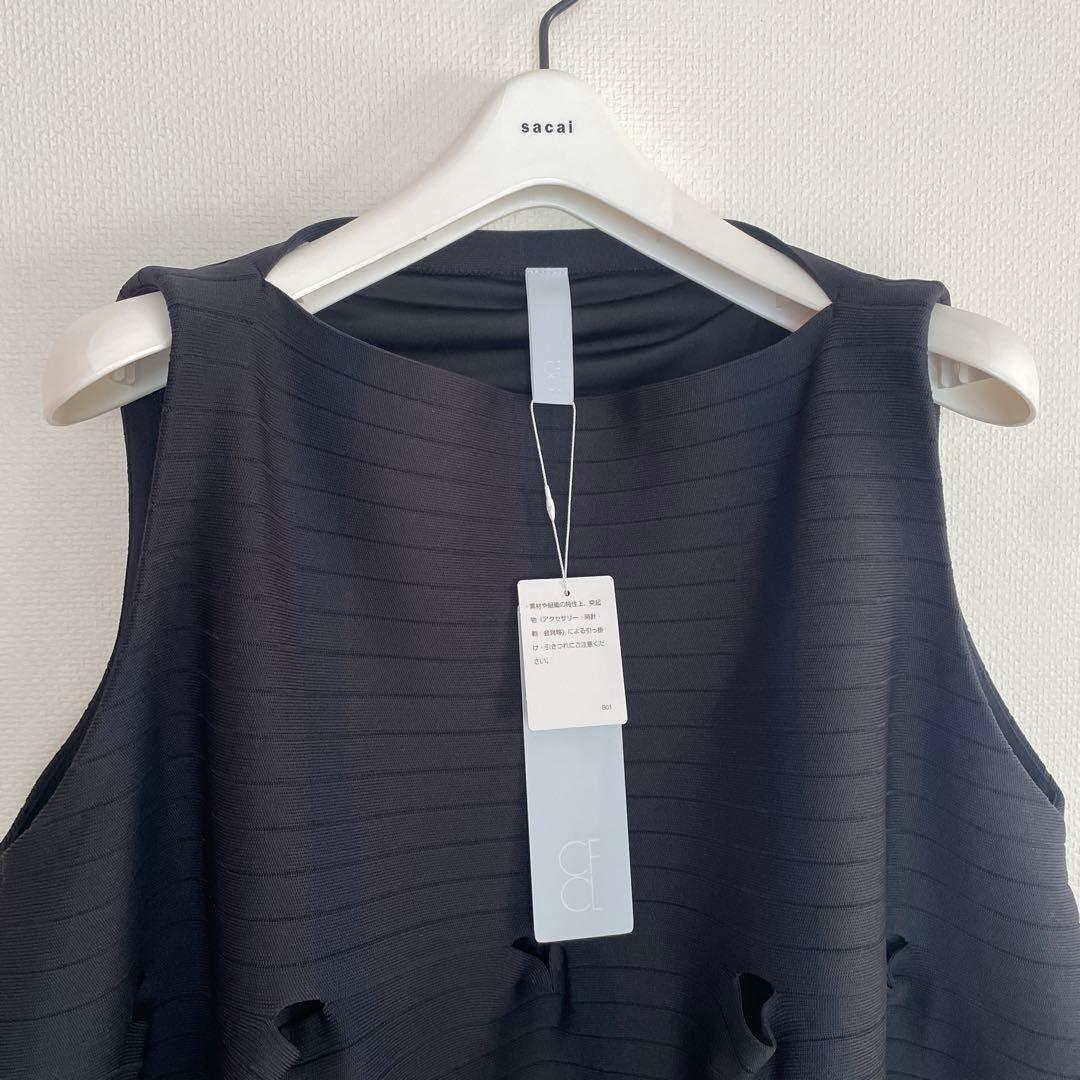 CFCL 新作ドレス