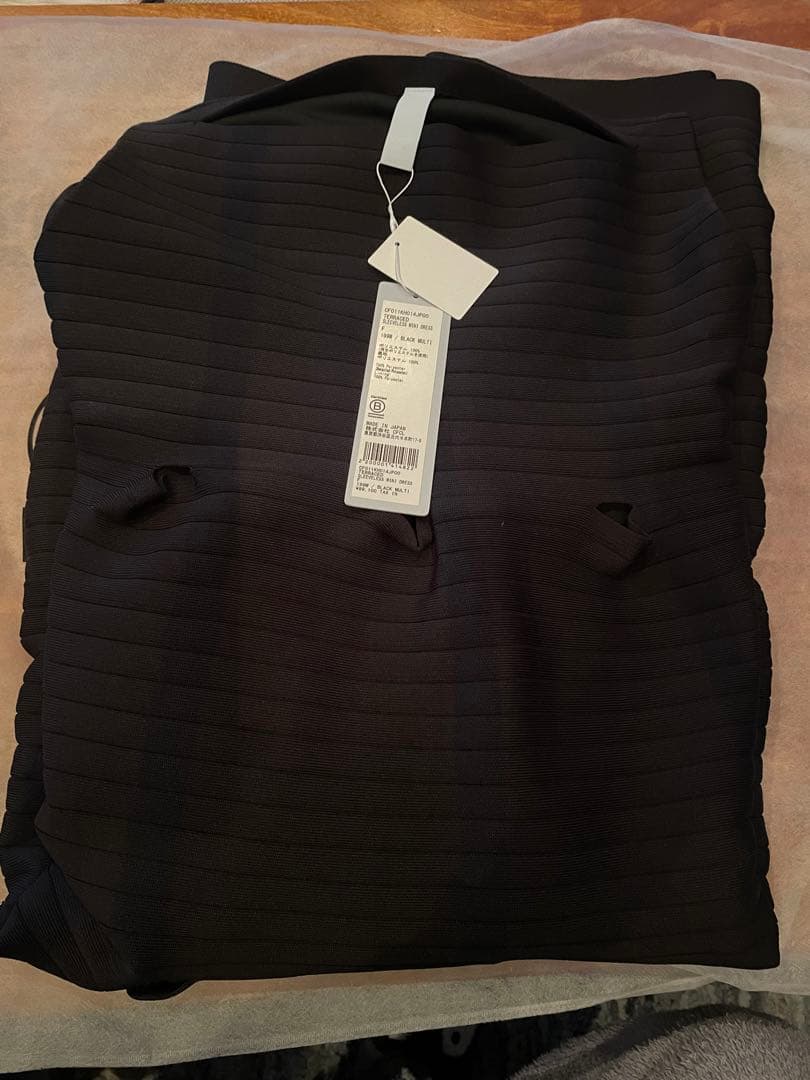 CFCL 新作ドレス